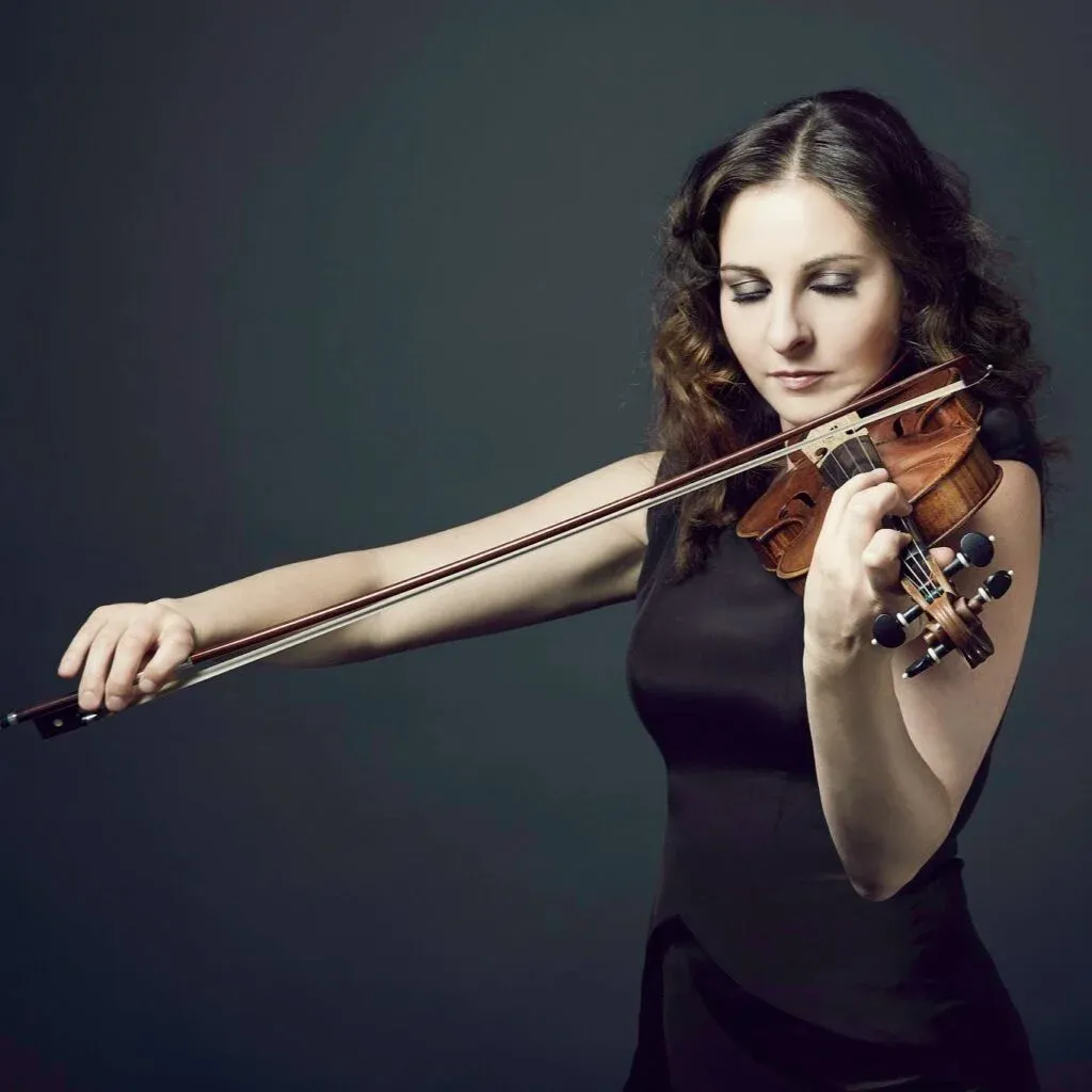 Portrait of violinist Alissa Margulis